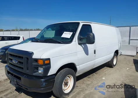 2010 Ford E-150 Commercial/Recreational z USA, uszkodzony, nr VIN 1FTNE1EW4ADA91360